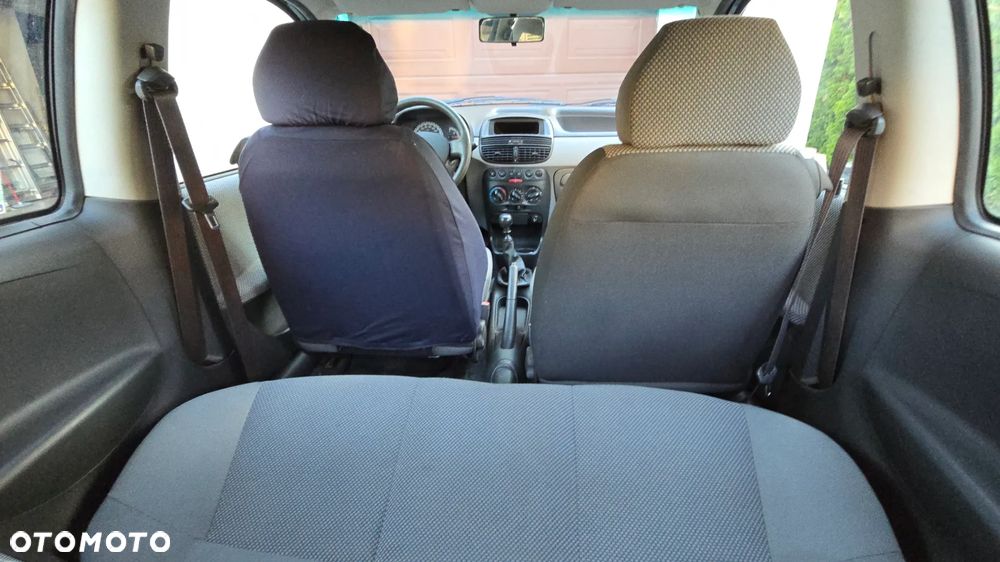 Fiat Punto 1.2 8V - 8