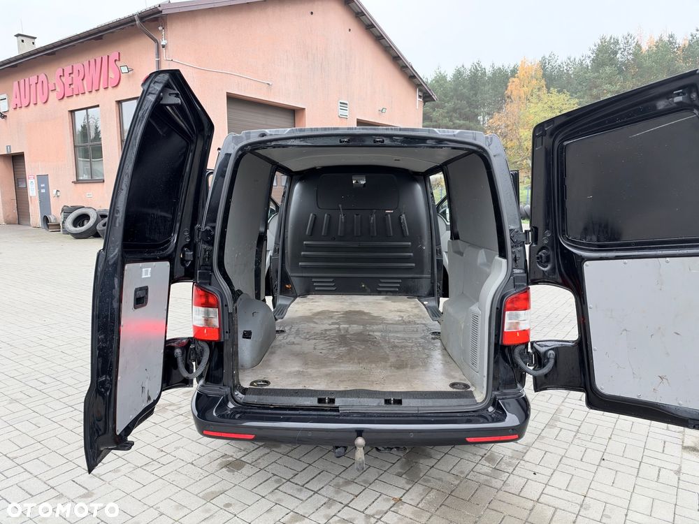 Volkswagen Transporter - 21