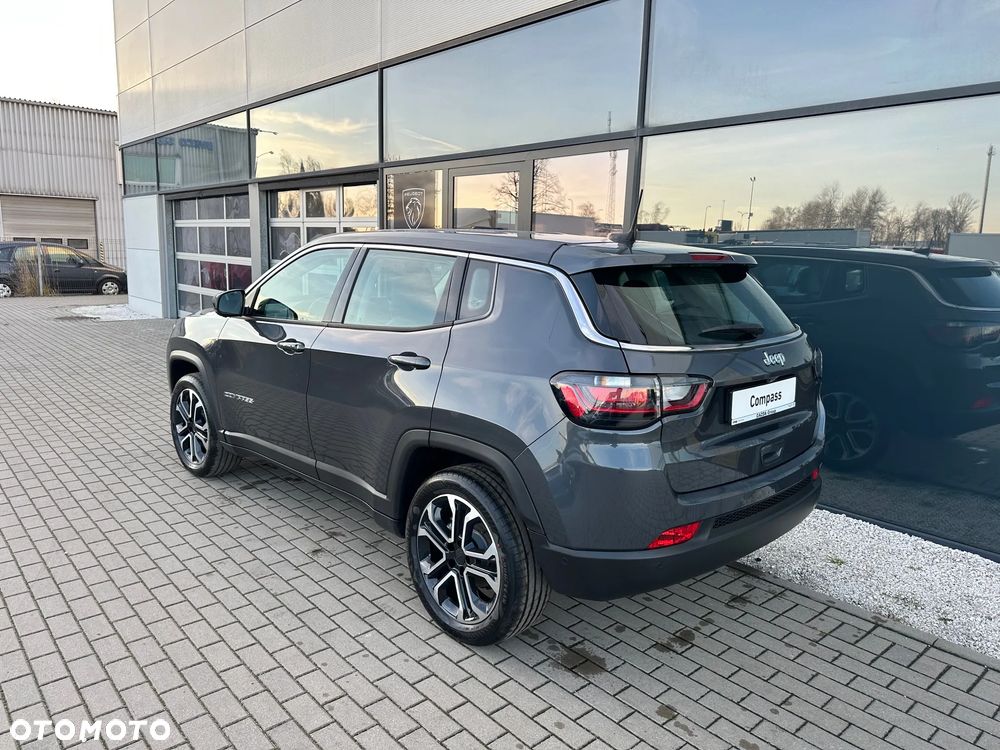 Jeep Compass 1.5 T4 mHEV Altitude FWD S&S DCT - 6