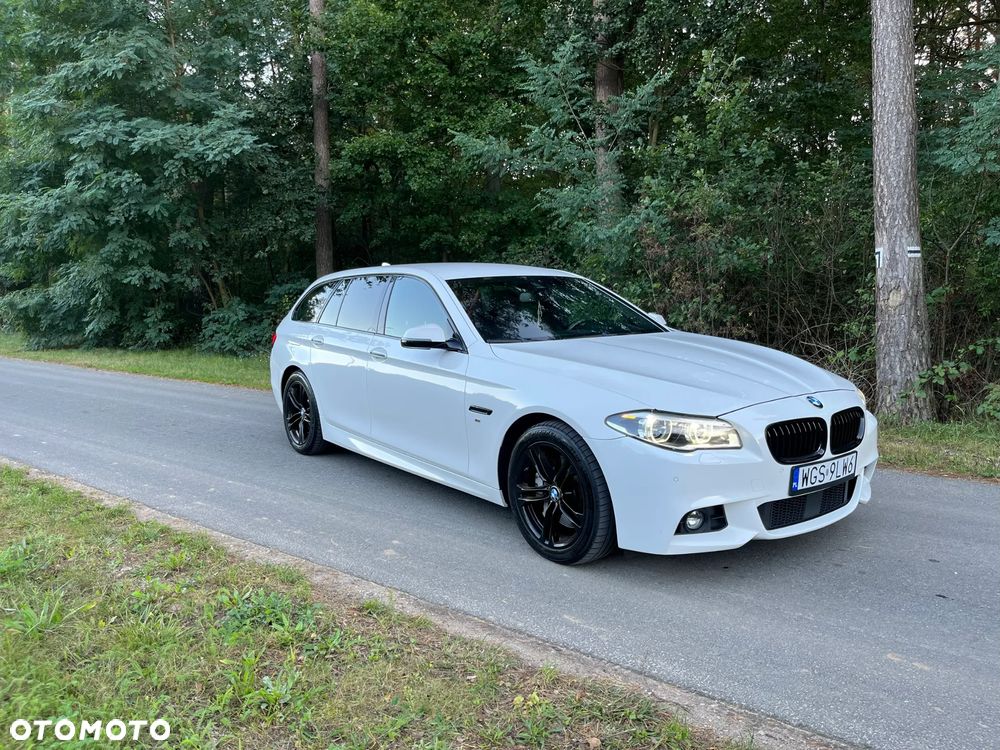 BMW Seria 5 530d xDrive Touring - 2