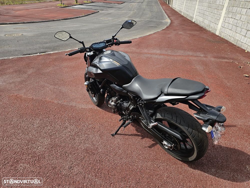 Yamaha MT-07 - 3