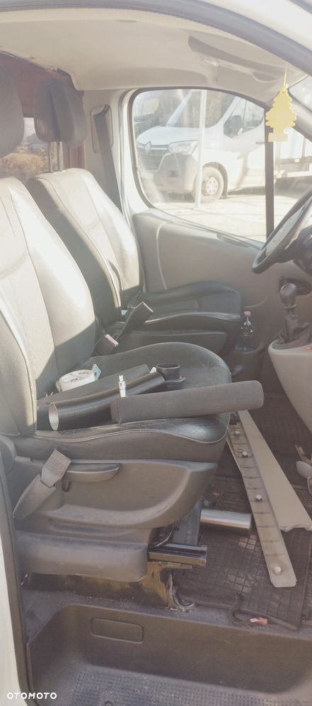 Renault Trafic - 11