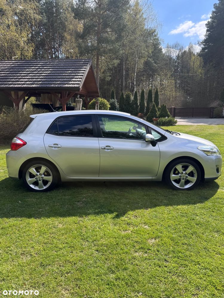 Toyota Auris - 5