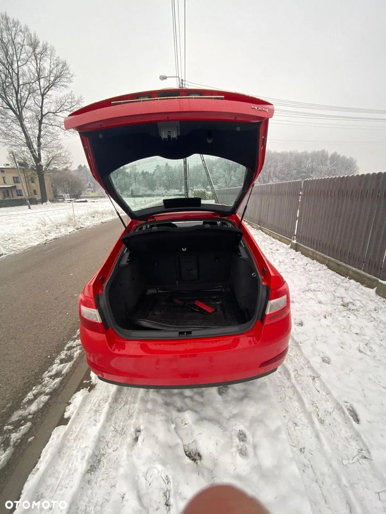 Skoda Octavia 2.0 TDI 4x4 Style DSG - 4