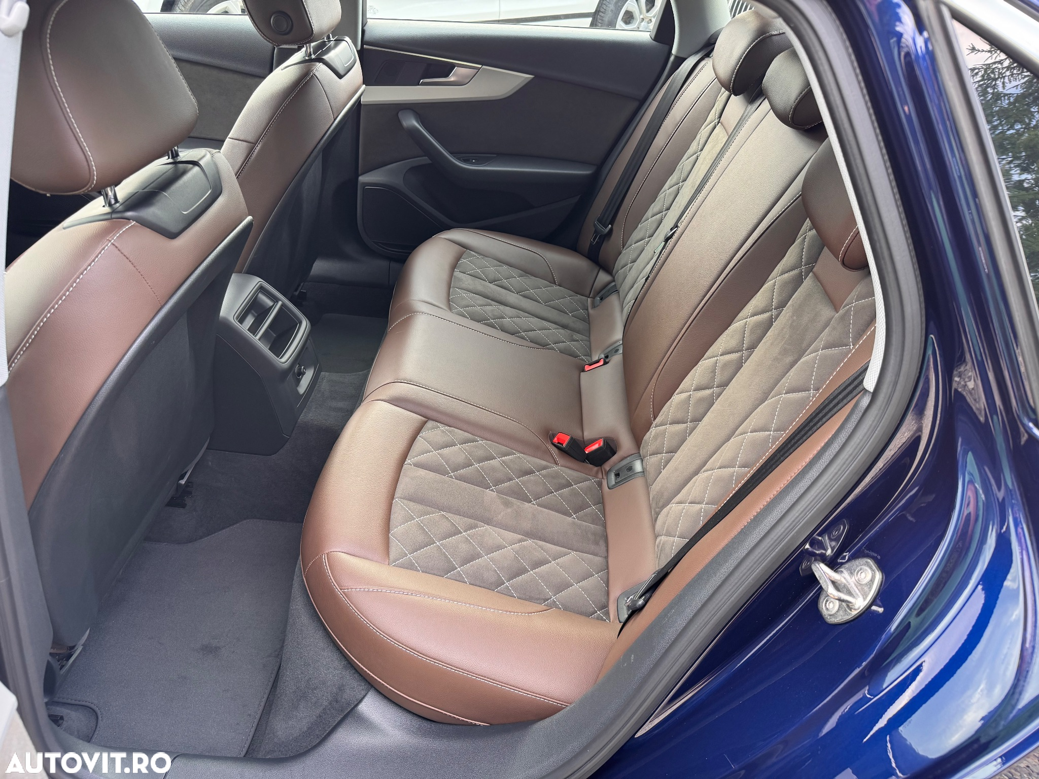 Audi A4 Avant 2.0 35 TDI S tronic MHEV S Line - 29