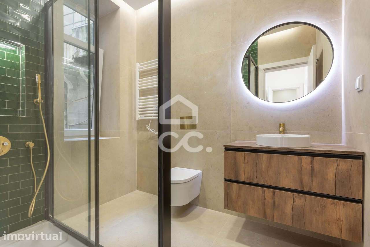 Apartamento T5 Remodelado! - Grande imagem: 4/10