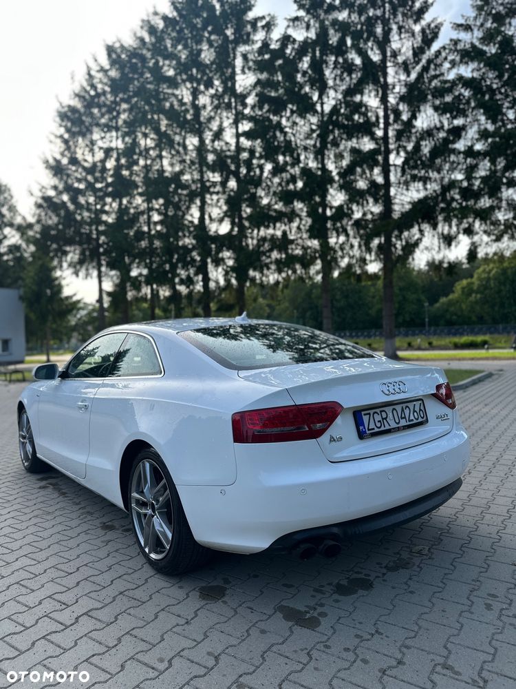 Audi A5 Coupé 2.0 TFSI quattro S tronic - 5