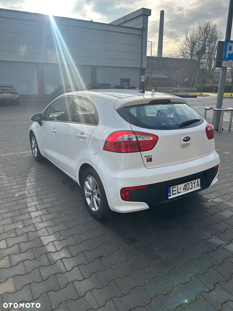 Kia Rio 1.2 M - 5