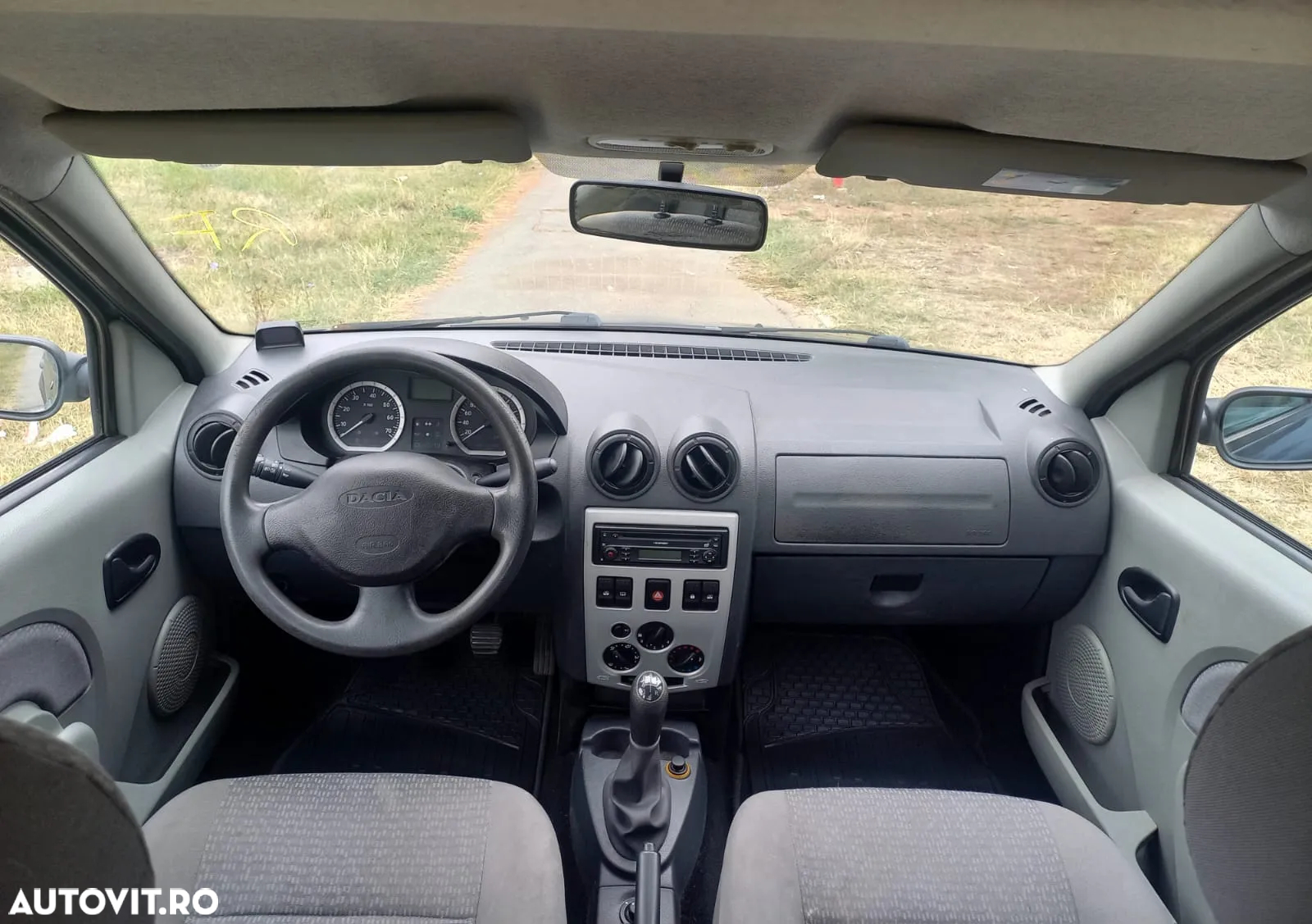 Dacia Logan - 4