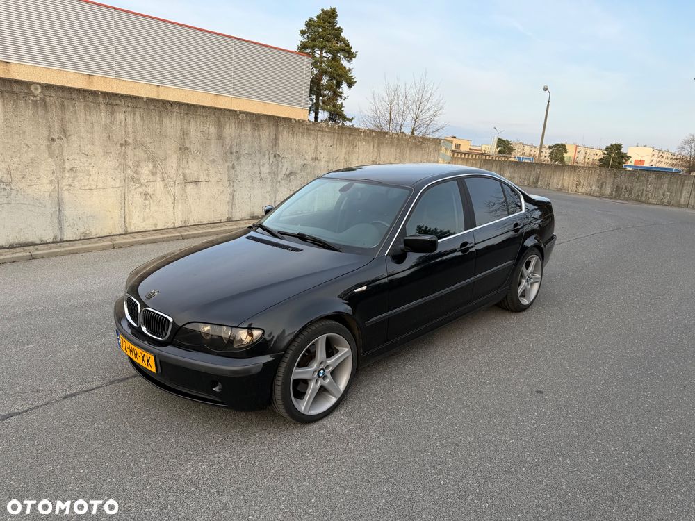 BMW Seria 3 325i - 11