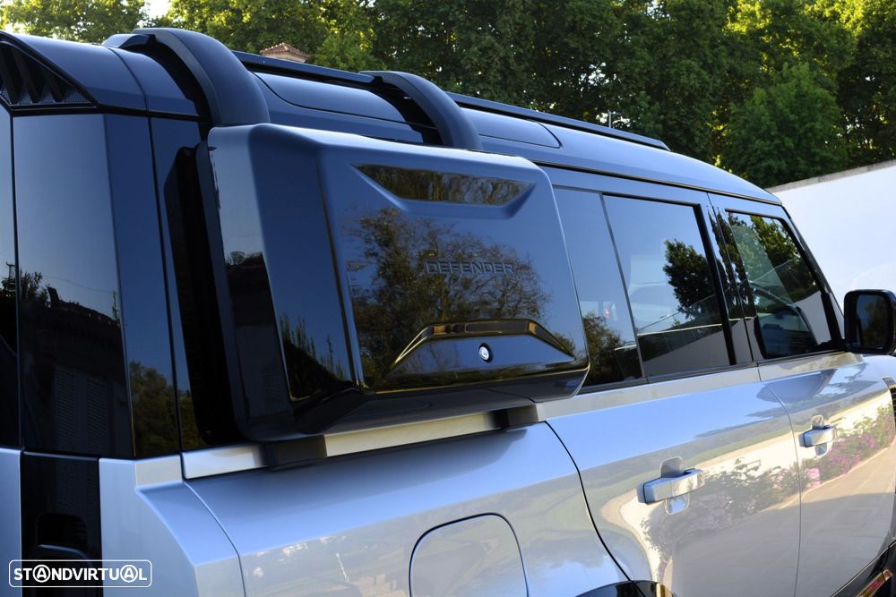 Land Rover Defender 3.0 I6 130 AWD X-Dynamic HSE - 8