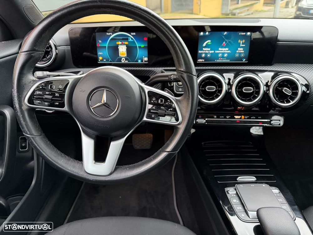 Mercedes-Benz CLA 200 - 20