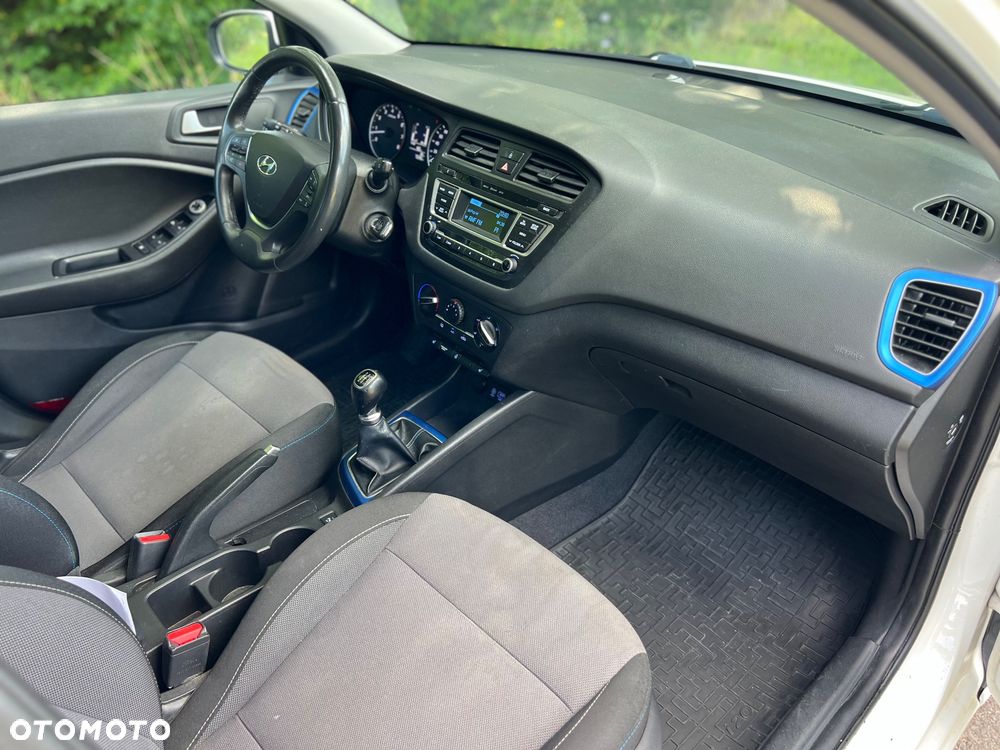 Hyundai i20 1.25 Classic + - 22