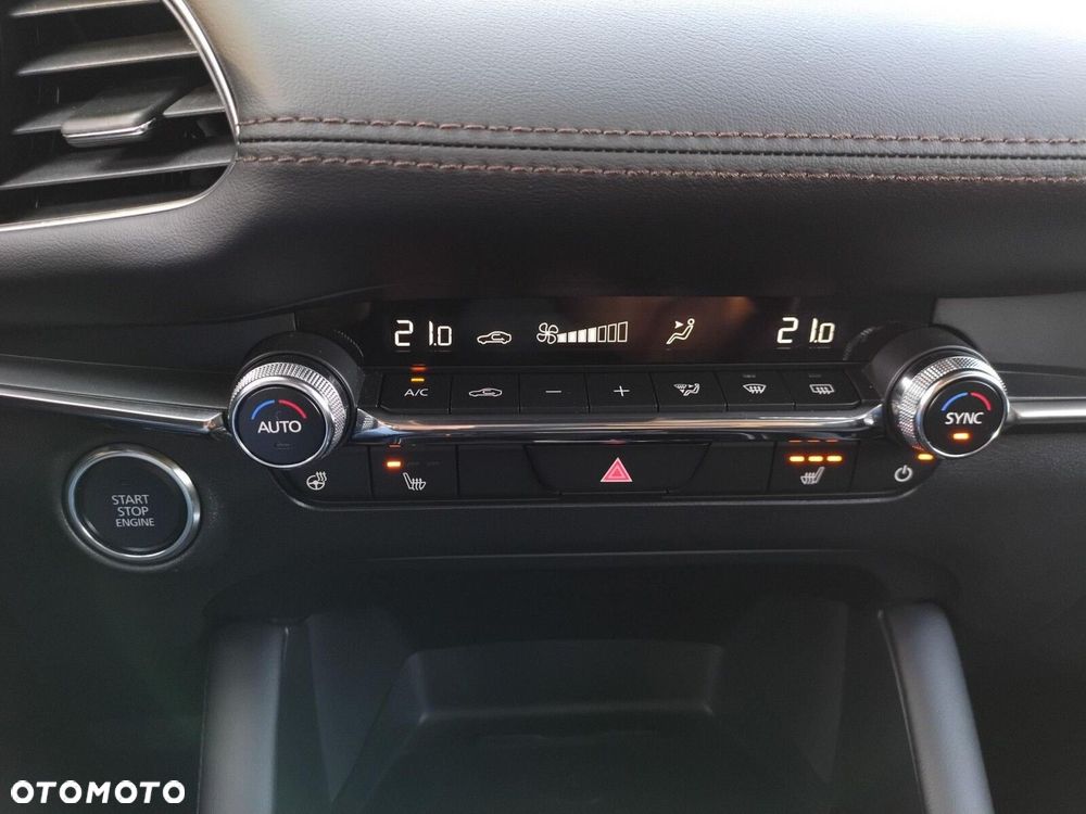 Mazda 3 2.0 mHEV Takumi - 22