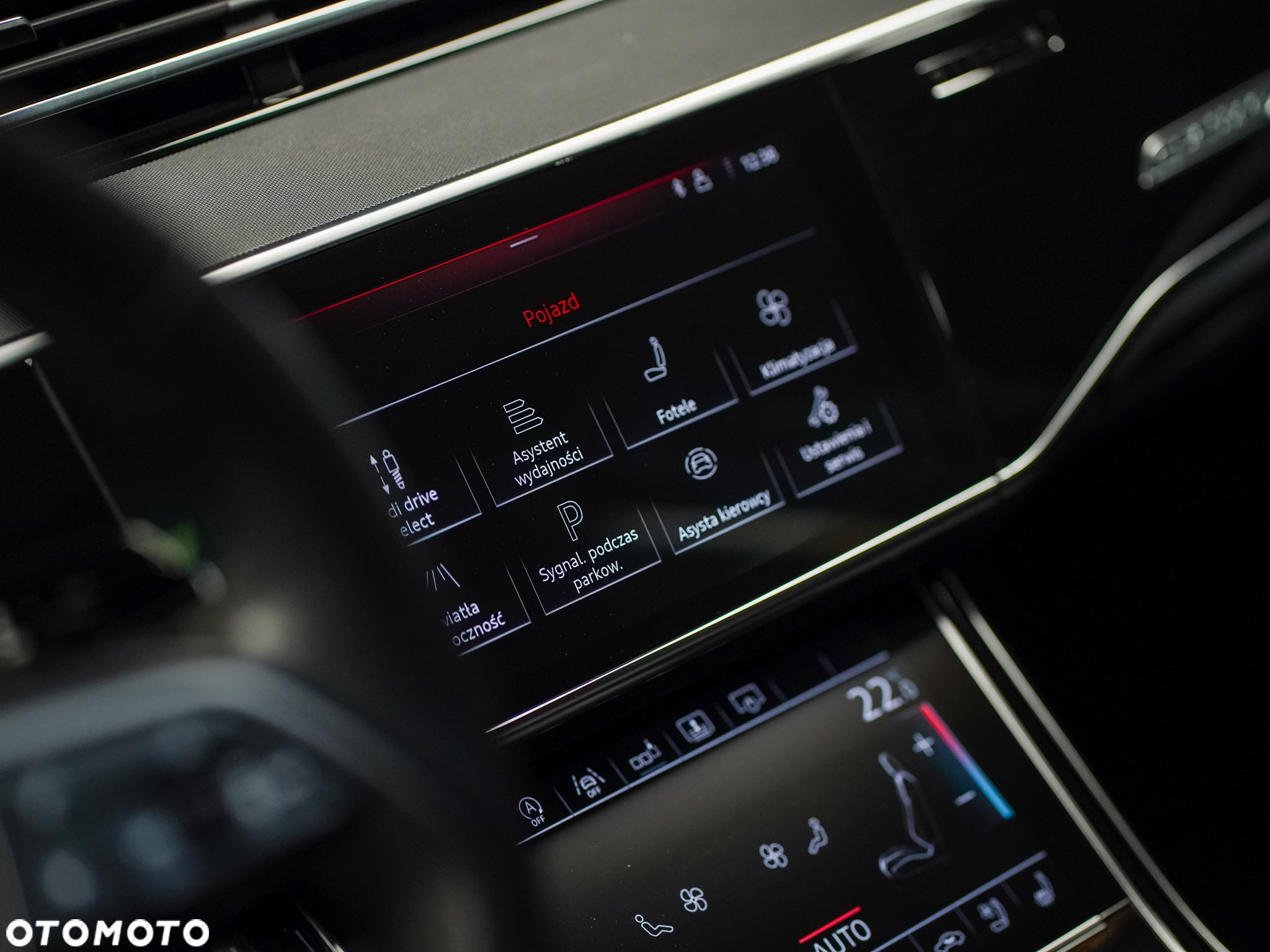 Audi A8 - 25
