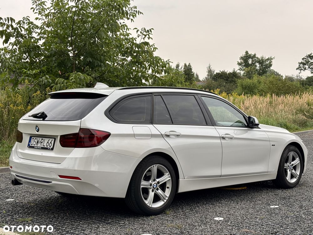 BMW Seria 3 318d Blue Performance Sport Line - 5
