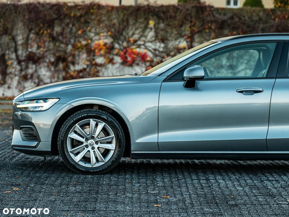 Volvo V60 D3 Geartronic Momentum - 8