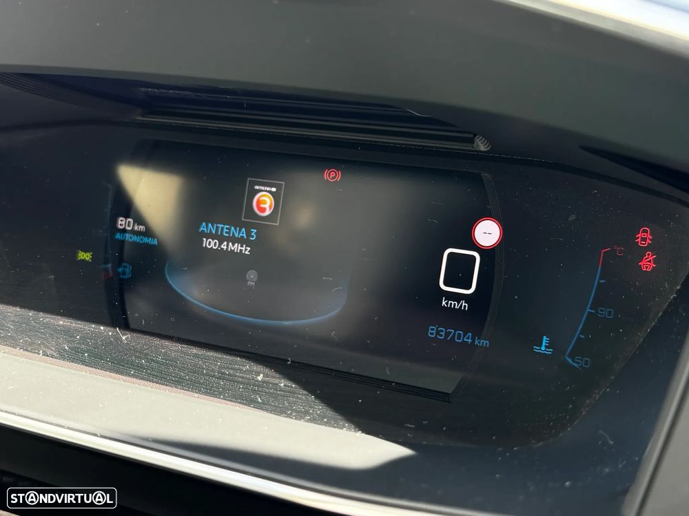 Peugeot 2008 PureTech 100 Stop&Start Allure - 19