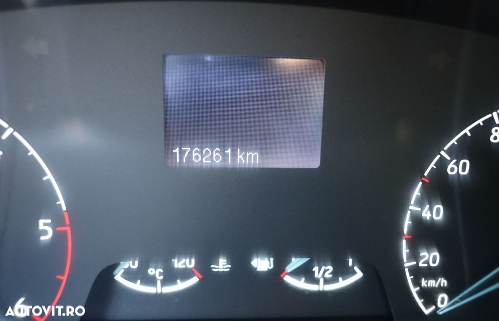 Ford Custom L2H1 - 24