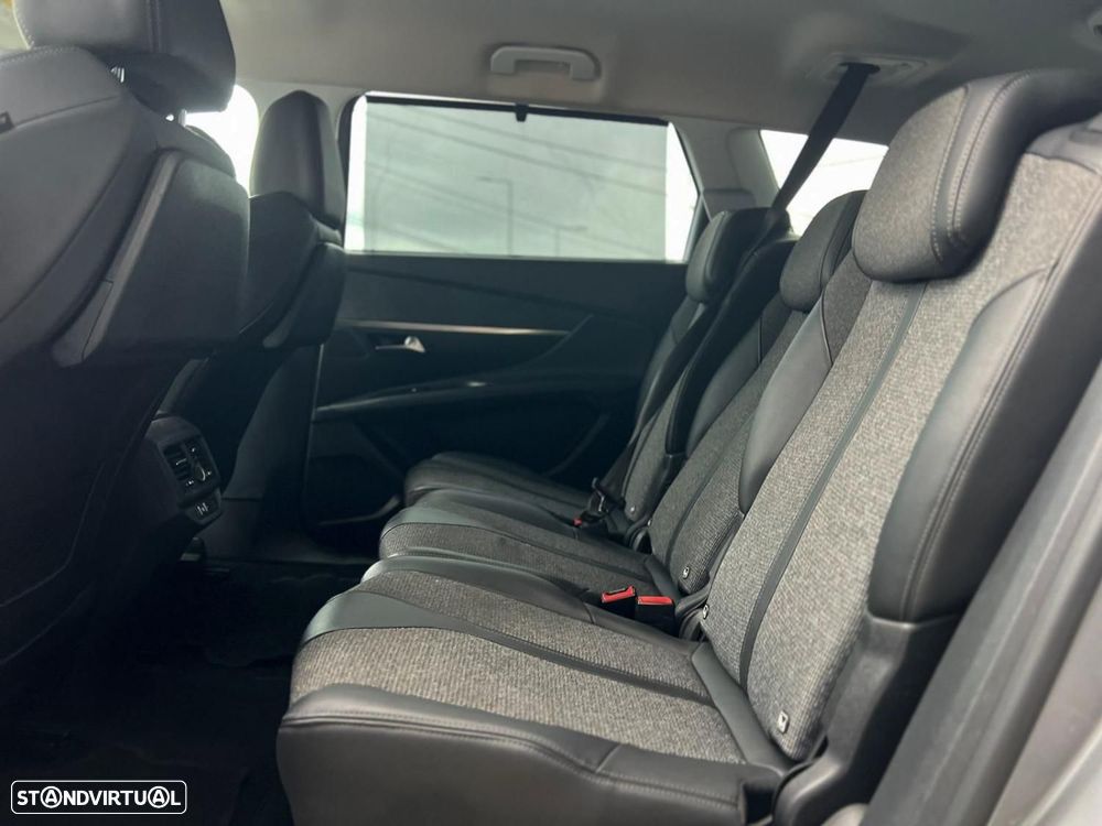 Peugeot 5008 1.5 BlueHDi Allure Pack EAT8 - 7