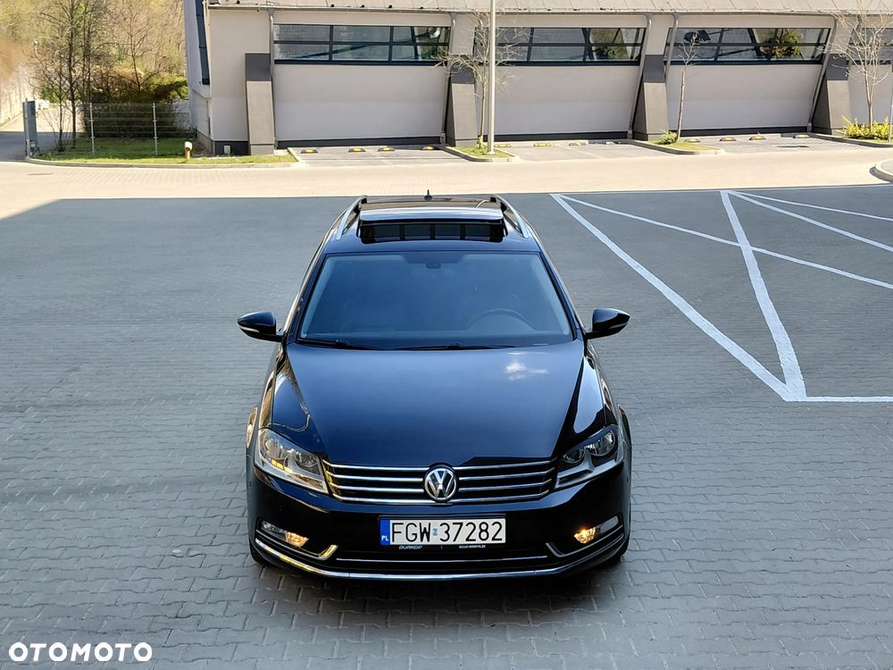 Volkswagen Passat - 2