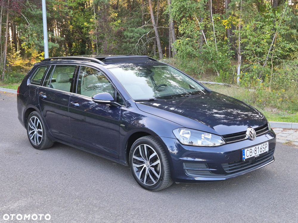 Volkswagen Golf - 4