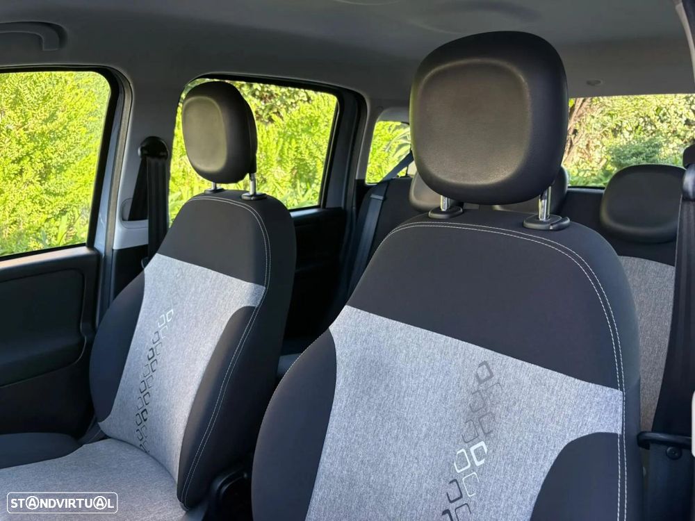 Fiat Panda 1.2 Lounge S&S - 30