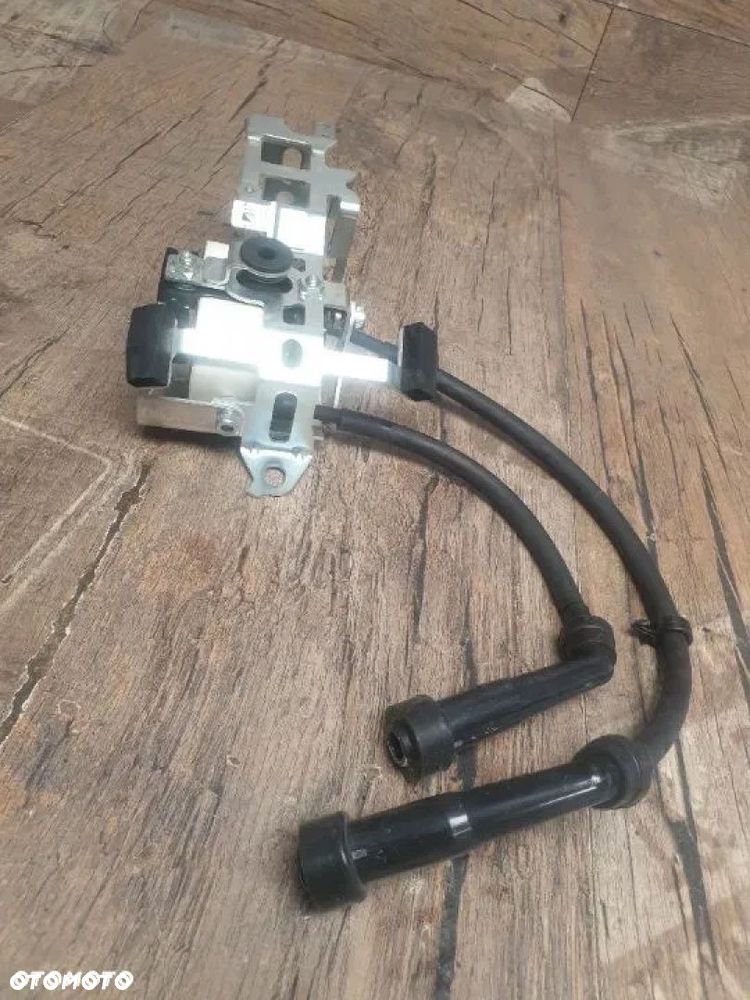 Cewka zapłonowa tył para Yamaha XV1900 CFD Star Eluder Venture - 2