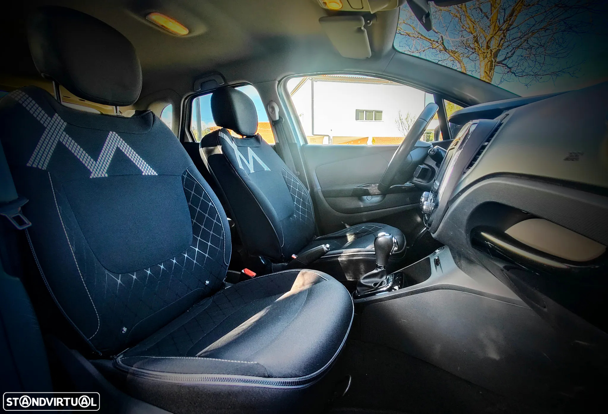 Renault Captur ENERGY TCe 120 EDC Luxe - 5