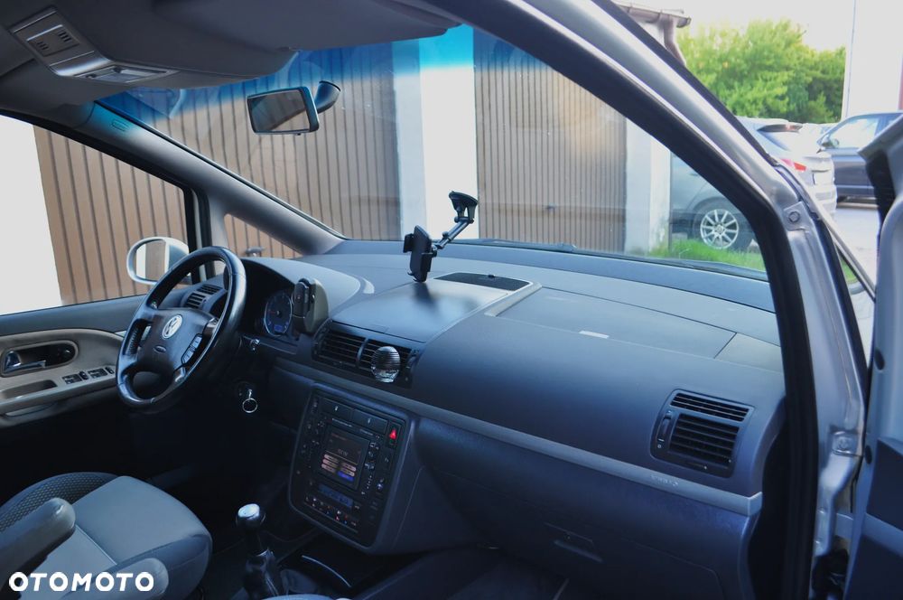 Volkswagen Sharan 2.0 TDI Exclusive Edition - 18