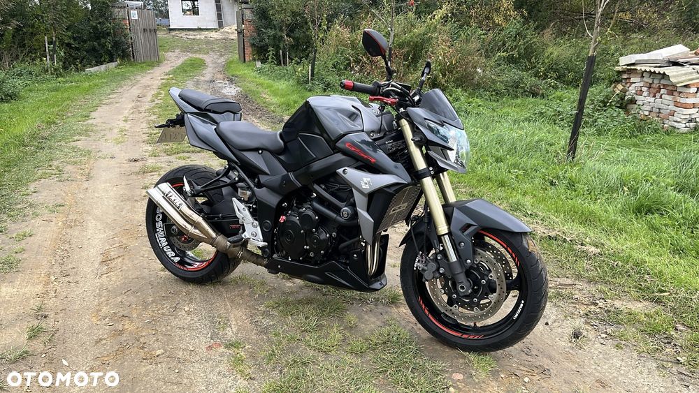 Suzuki GSR