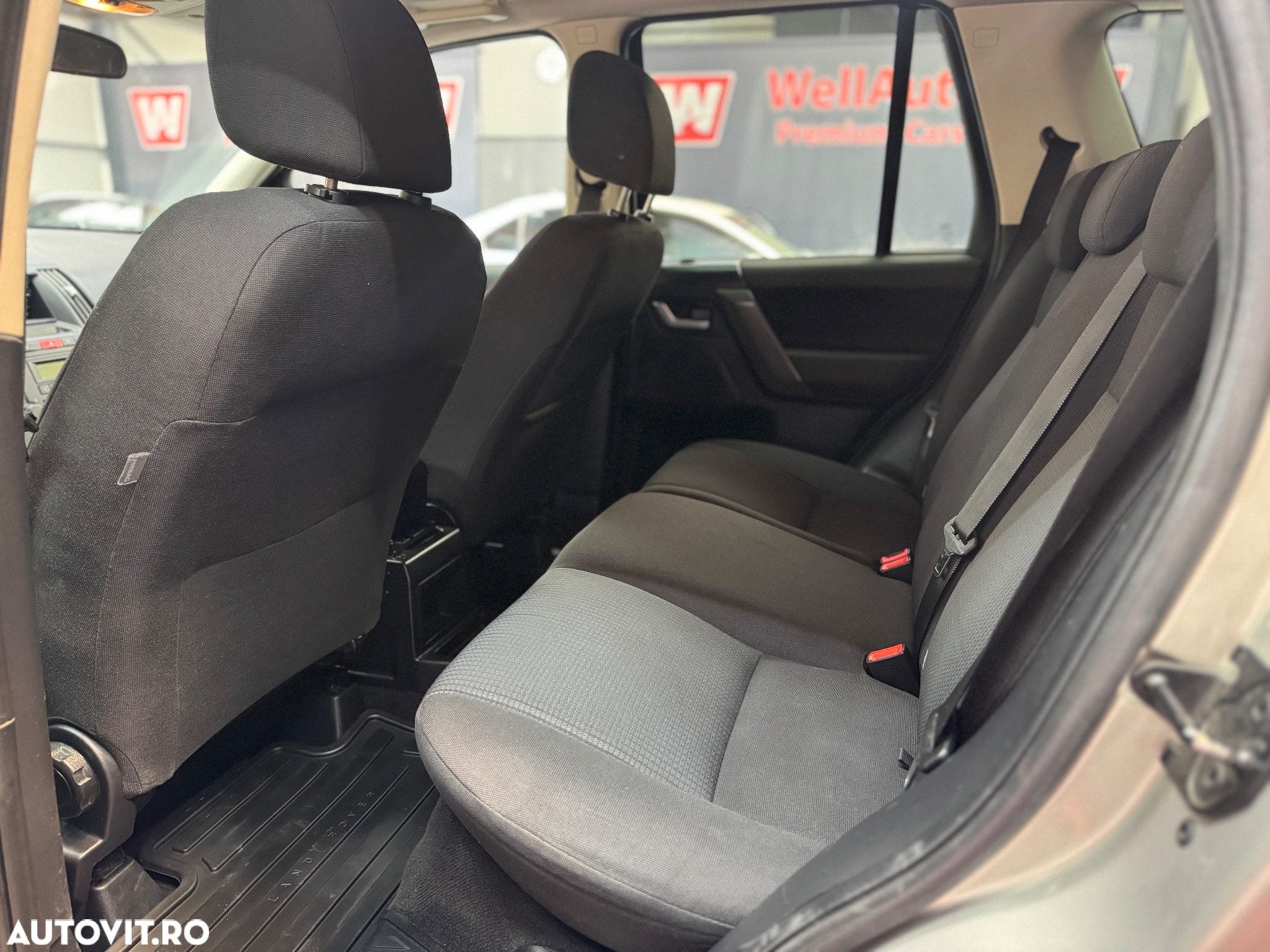 Land Rover Freelander - 15