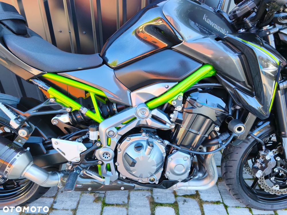 Kawasaki Z 900 - 5