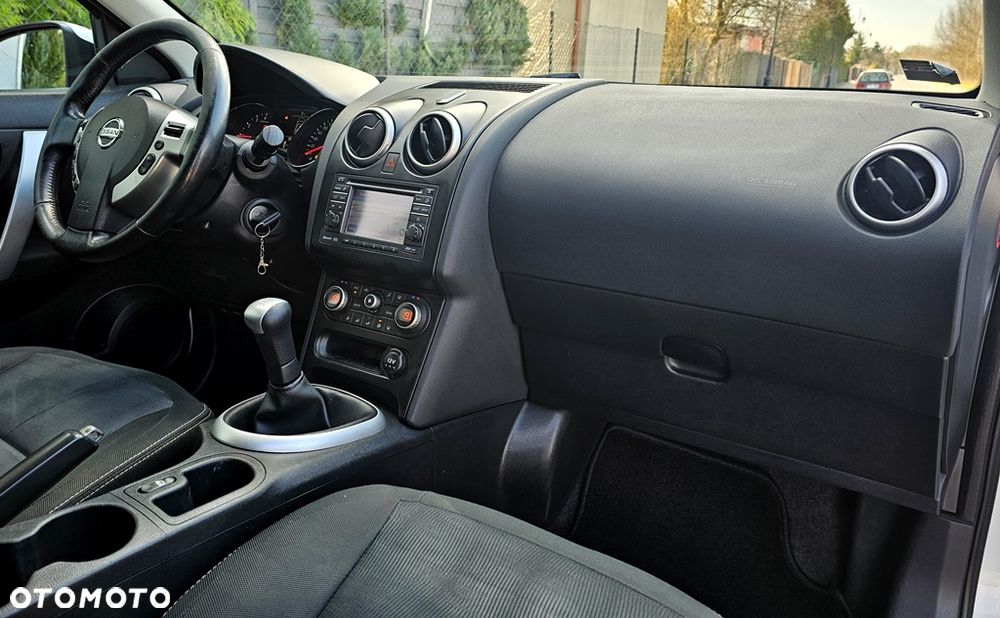 Nissan Qashqai 1.6 Tekna - 11