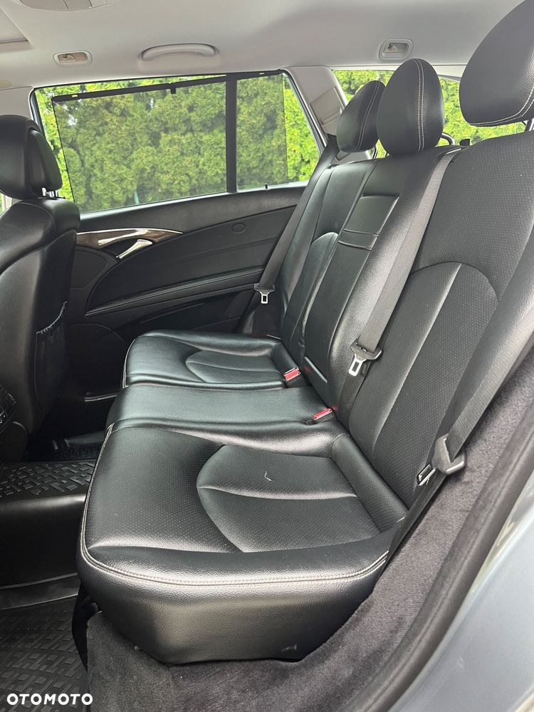 Mercedes-Benz Klasa E 350 4Matic Avantgarde Sport Edition - 16
