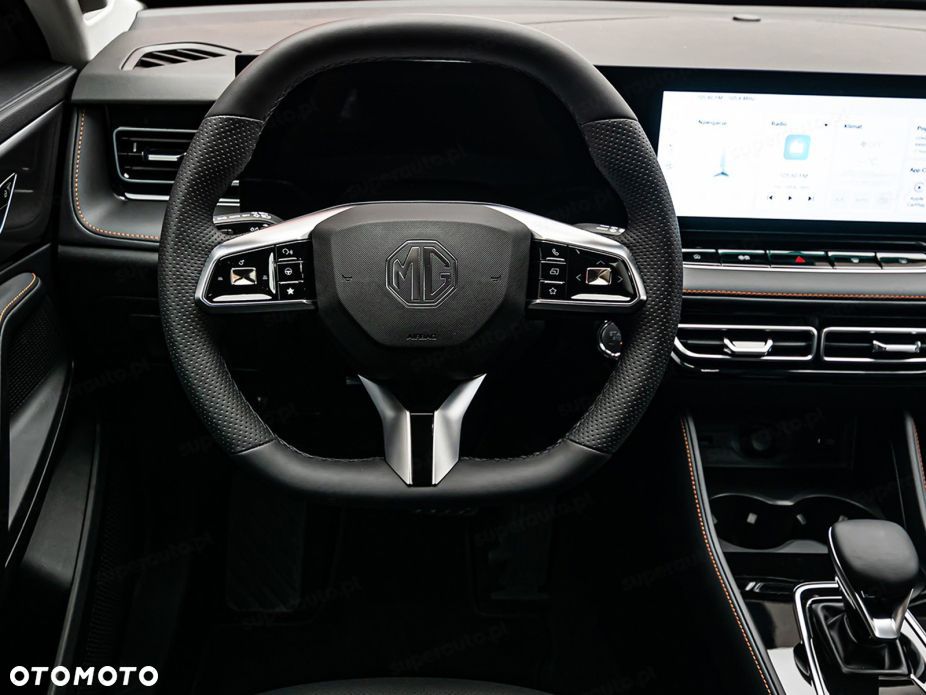 MG HS 1.5T HEV+ Exclusive - 10