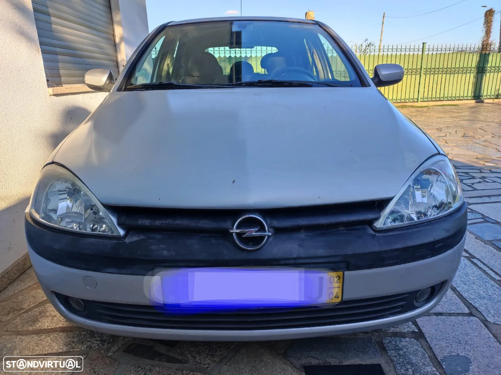Opel Corsa 1.2 16V Confort - 2