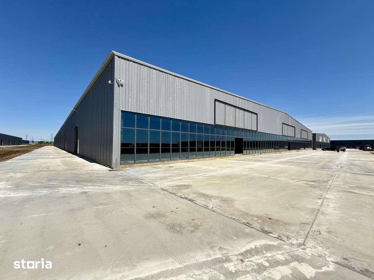 Centru Comercial  56000 mp hale depozitare productie logistica - Imagine principală: 3/19