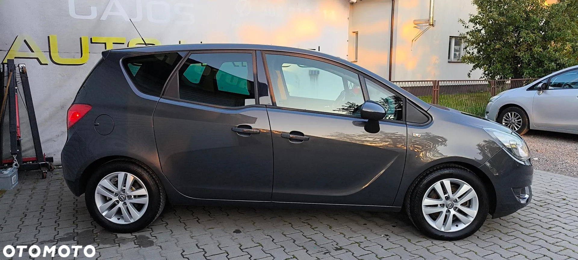 Opel Meriva - 4