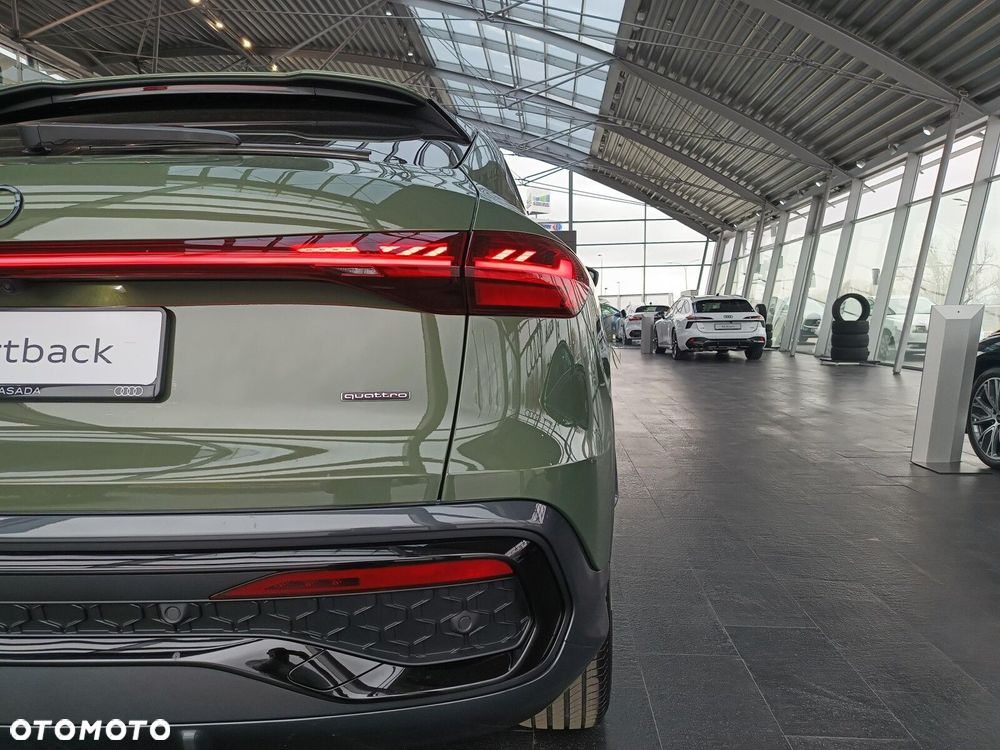 Audi Q5 Sportback - 40