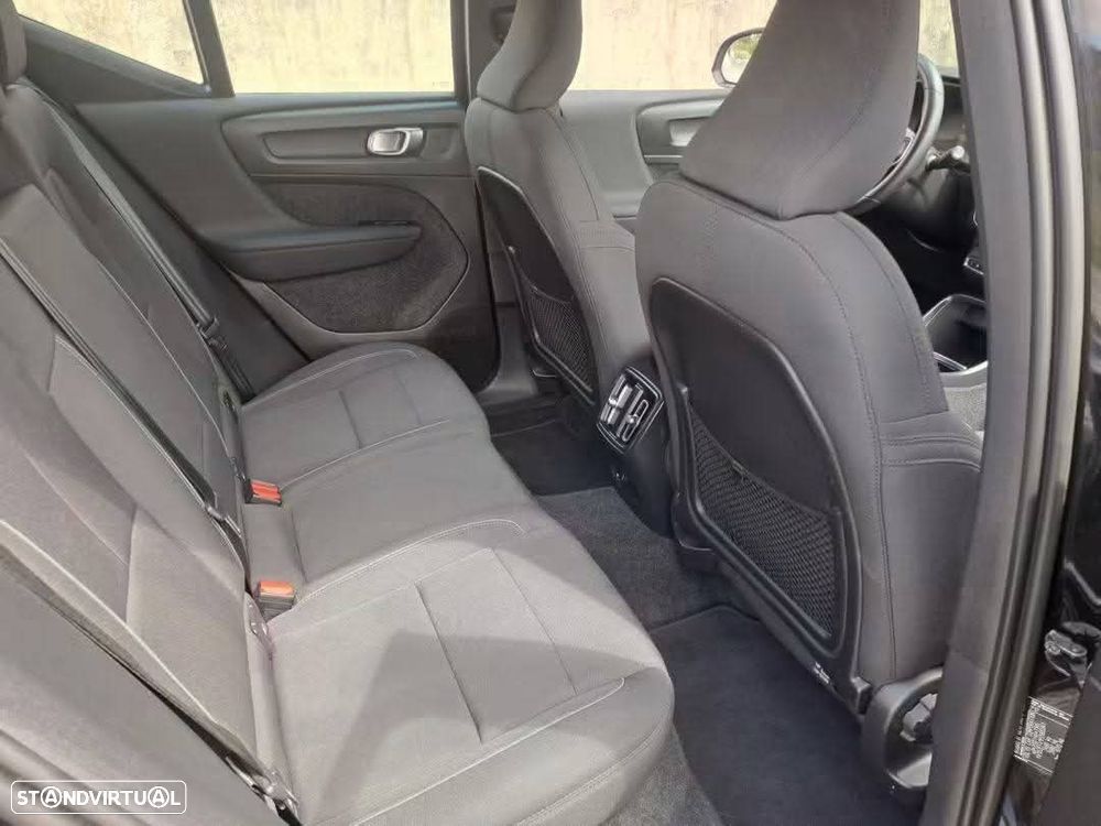 Volvo XC 40 Recharge Plus - 13