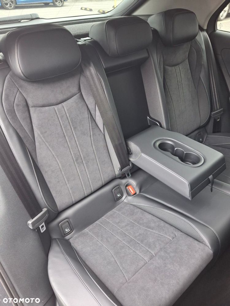 Volkswagen T-Roc 1.5 TSI Style DSG - 17