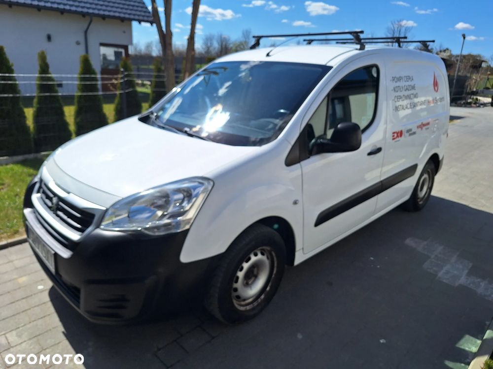 Peugeot Partnet - 2