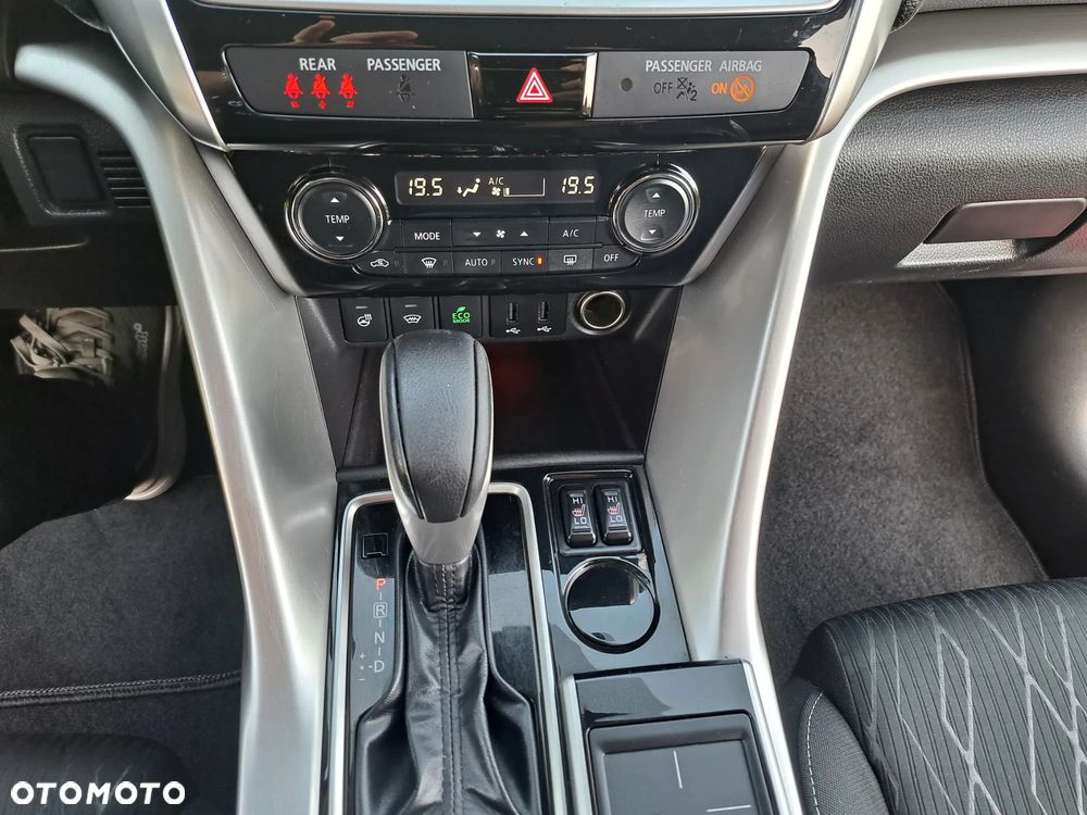 Mitsubishi Eclipse Cross 1.5 T Intense Plus CVT - 14