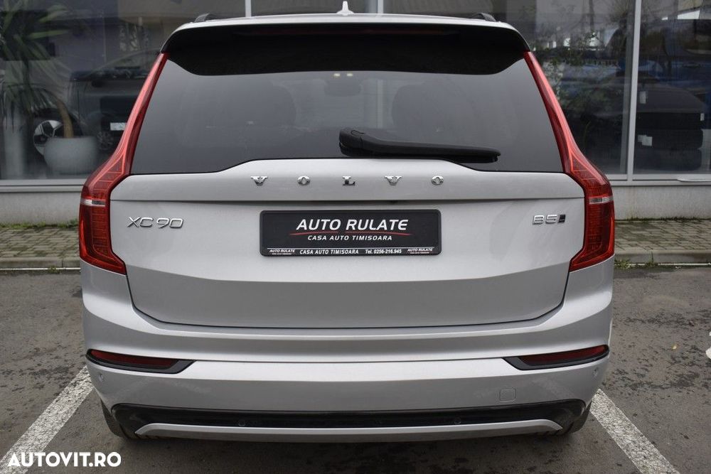 Volvo XC 90 - 8