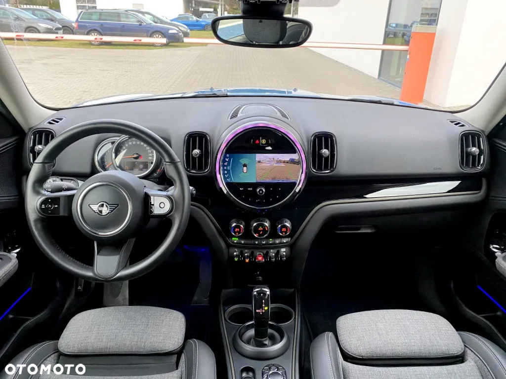 MINI Countryman Cooper Classic Trim - 13