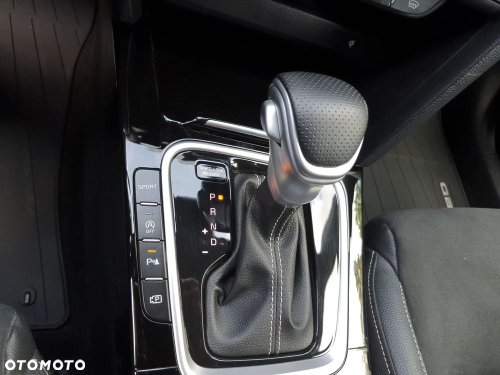 Kia XCeed 1.5 T-GDI GT-Line DCT - 21