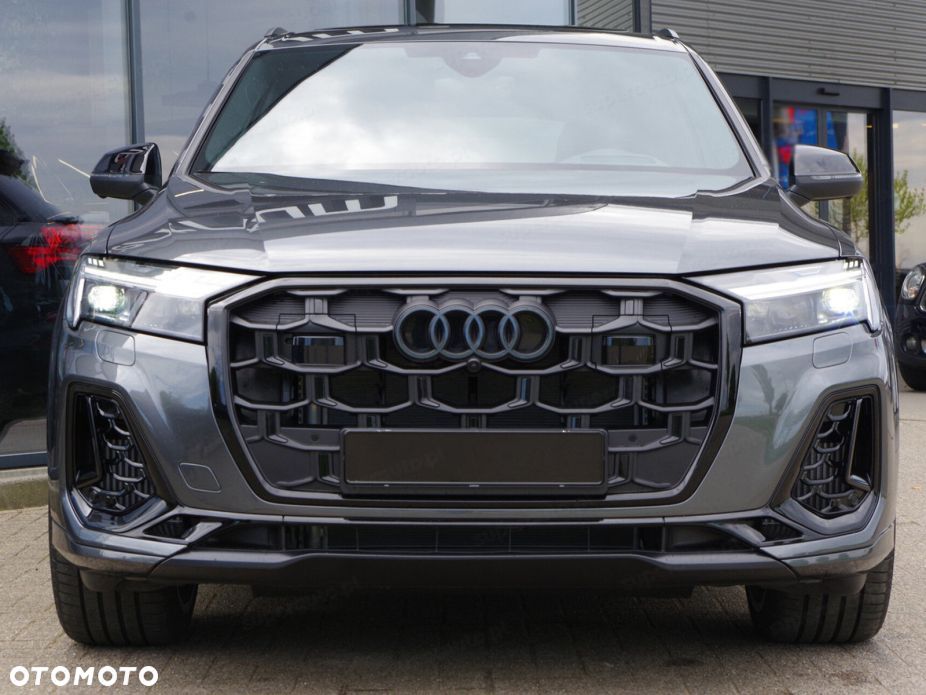 Audi Q7 - 3