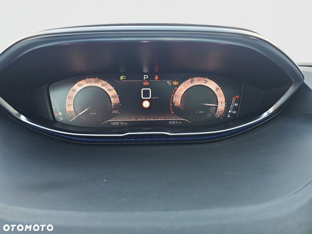 Peugeot 5008 - 26