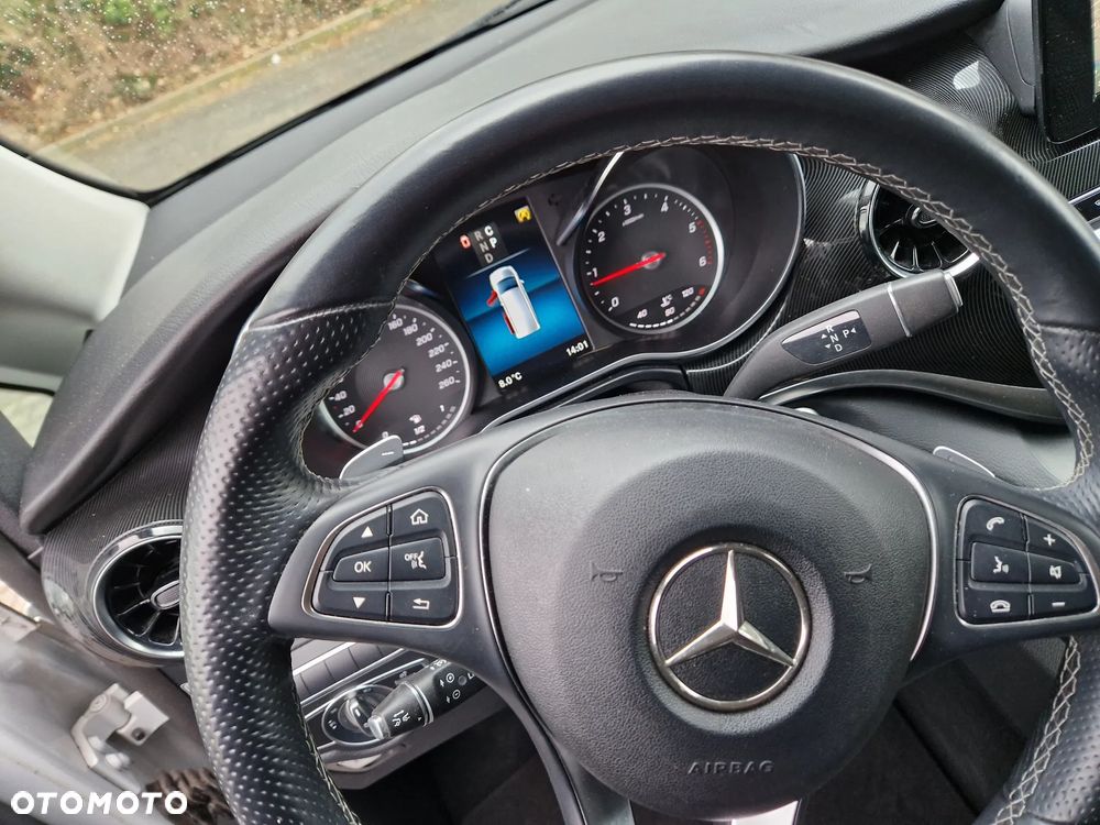 Mercedes-Benz Klasa V 220 d lang 9G-TRONIC - 28